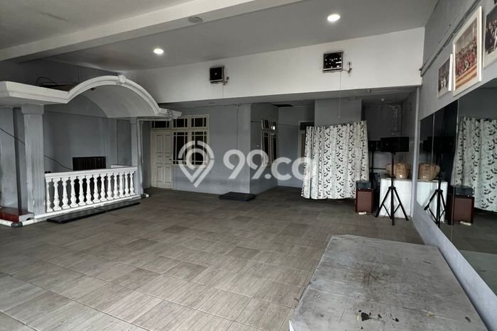 LOKASI STRATEGIS! Ruko di Bandung Kota, Luas 260m², Jalan Strategis LOKASI STRATEGIS! Ruko di Bandung Kota, Luas 260m², Jalan Strategis