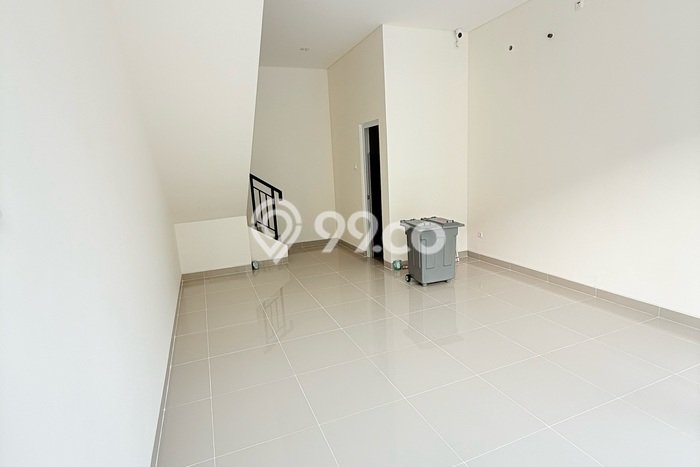 For Rent Ruko Kawasan Gading Serpong, Luas 81m², Lokasi Komersial For Rent Ruko Kawasan Gading Serpong, Luas 81m², Lokasi Komersial