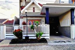 Jual Rumah Strategis Bagus Punya 3 KT di Banyuwangi Banyuwangi - Jual Rumah Strategis Bagus Punya 3 KT di Banyuwangi Banyuwangi -