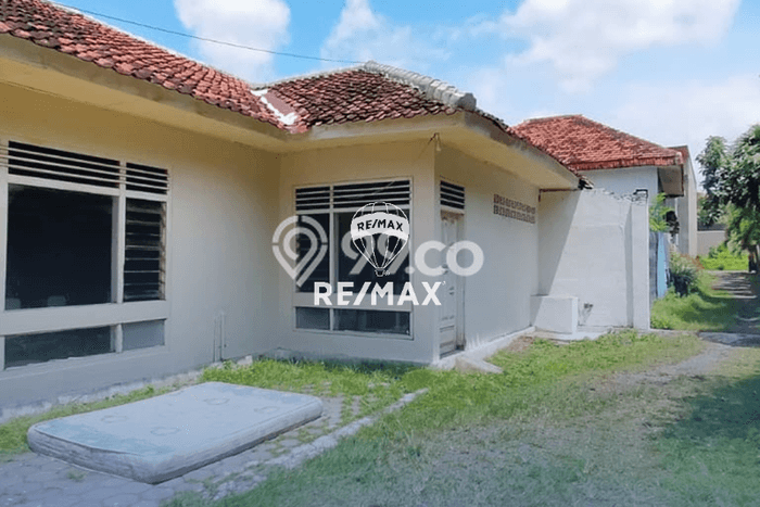 Ruko Dijual di Banyuwangi LT 765m2, LB 400m2 Solusi Investasi Cerdas Ruko Dijual di Banyuwangi LT 765m2, LB 400m2 Solusi Investasi Cerdas