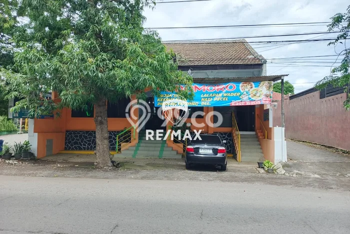 FOR SALE! Ruko di Banyuwangi Banyuwangi, LT 794m2, LB 794m2 FOR SALE! Ruko di Banyuwangi Banyuwangi, LT 794m2, LB 794m2