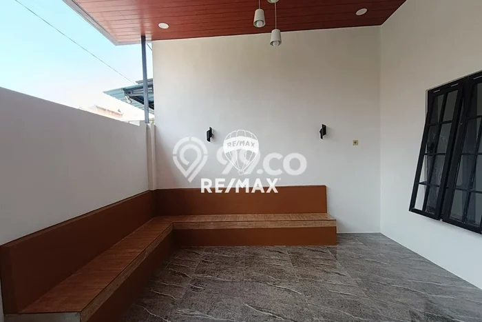 Rumah Budget Terbaik Siap Huni Area Banyuwangi LT 91m2 Rumah Budget Terbaik Siap Huni Area Banyuwangi LT 91m2