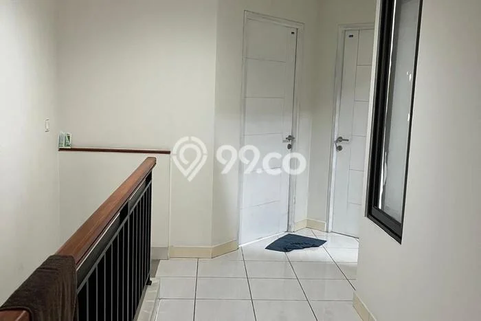 Unit Kost Dijual di Gading Serpong dengan 8 Kamar Kawasan Ramai Unit Kost Dijual di Gading Serpong dengan 8 Kamar Kawasan Ramai