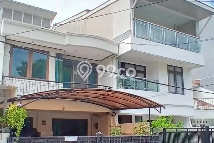 Siap Huni Rumah Mewah 3 Kamar di Kelapa Gading Dekat ke Mana Pun Siap Huni Rumah Mewah 3 Kamar di Kelapa Gading Dekat ke Mana Pun
