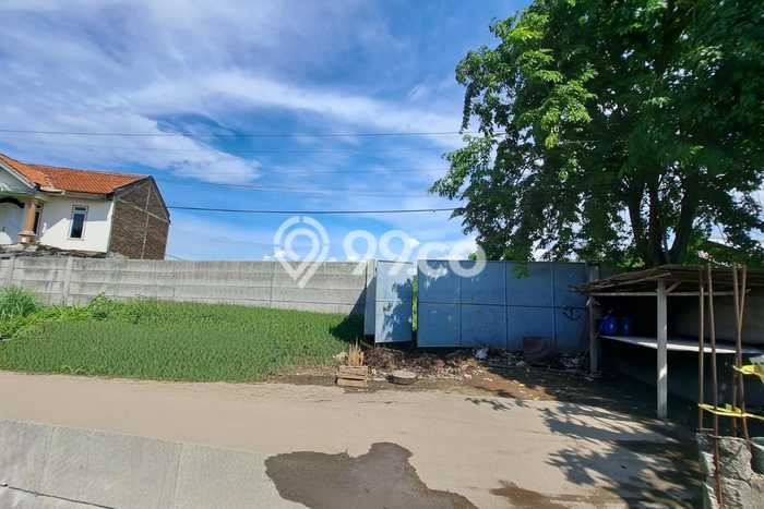 Tanah Dijual Area Strategis di Teluk Naga Tangerang 2324m2 Tanah Dijual Area Strategis di Teluk Naga Tangerang 2324m2