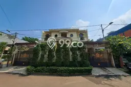 Rumah Eksklusif Dijual LT 461m2 di Pancoran, Jakarta Selatan Rumah Eksklusif Dijual LT 461m2 di Pancoran, Jakarta Selatan