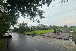 Tanah Dijual Lokasi Strategis di Yogyakarta dengan Luas 131m2 Tanah Dijual Lokasi Strategis di Yogyakarta dengan Luas 131m2