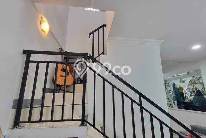 Rumah Modern 3 KT di Sunter Jakarta Utara Semi Furnished Rumah Modern 3 KT di Sunter Jakarta Utara Semi Furnished