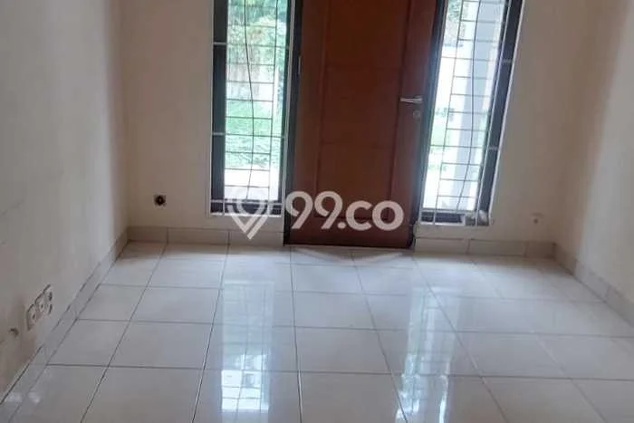 Lokasi strategis! Rumah siap pakai disewakan di Tarumajaya LB 100m2 Lokasi strategis! Rumah siap pakai disewakan di Tarumajaya LB 100m2