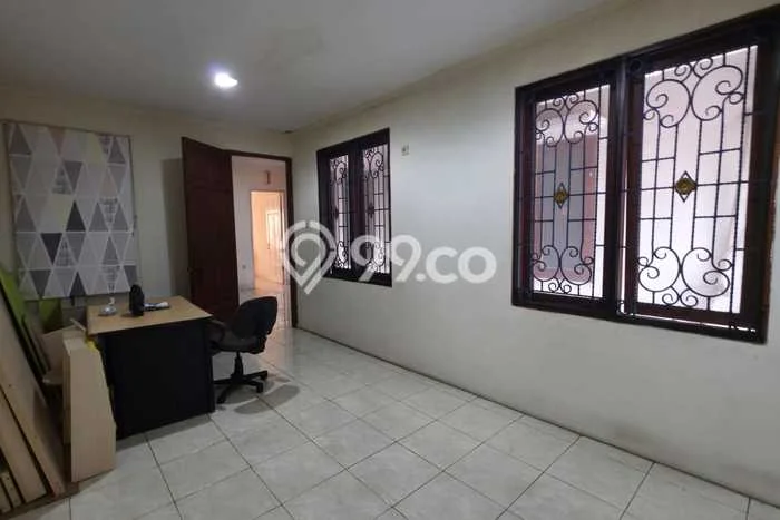Rumah sewa siap huni 5 KT di harapan indah, Bekasi Rumah sewa siap huni 5 KT di harapan indah, Bekasi