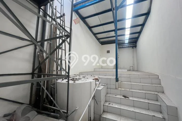 Unit Ruko Disewa Lokasi Semarang Selatan, Semarang Spesifikasi Luas Bangunan 109m2 Unit Ruko Disewa Lokasi Semarang Selatan, Semarang Spesifikasi Luas Bangunan 109m2