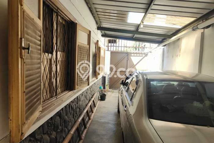 GOOD DEAL! Rumah Premium di Bandung Barat, Luas 313m2m² Bangunan 175m2m² GOOD DEAL! Rumah Premium di Bandung Barat, Luas 313m2m² Bangunan 175m2m²