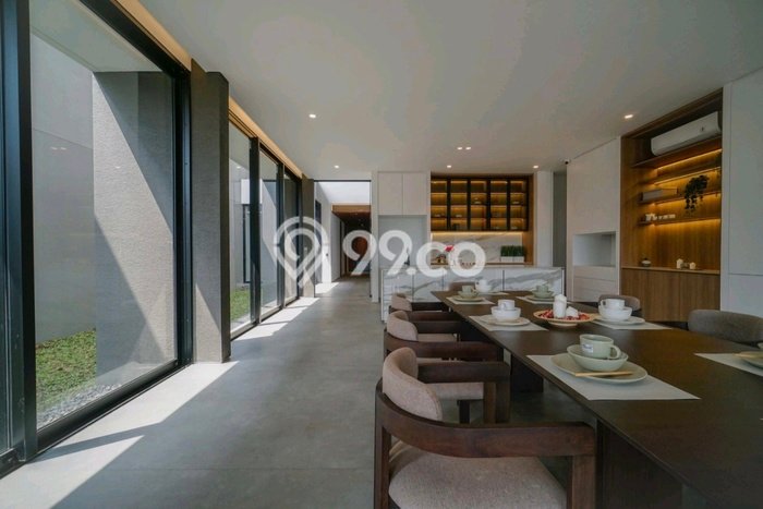 Rumah Mewah LB 550m2 Siap Pakai Desain Elegan di Bandung Barat, Bandung Rumah Mewah LB 550m2 Siap Pakai Desain Elegan di Bandung Barat, Bandung
