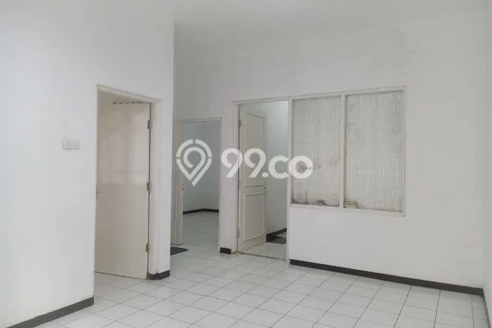 UNIT SPESIAL! Rumah area Pakuwon City, 4 KT, Akses Fasilitas, LT 91m2m² Bangunan 91m2m² UNIT SPESIAL! Rumah area Pakuwon City, 4 KT, Akses Fasilitas, LT 91m2m² Bangunan 91m2m²