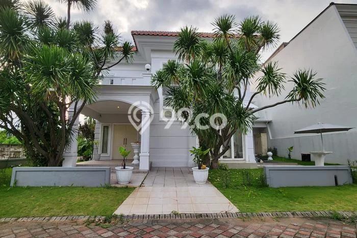 Disewakan Rumah Konsep Modern di Sukolilo Surabaya dengan 3 KT Disewakan Rumah Konsep Modern di Sukolilo Surabaya dengan 3 KT