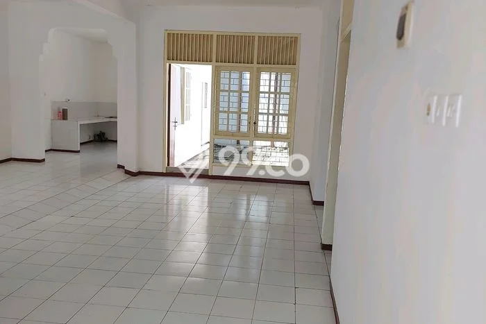 Rumah sewa siap pakai 2 Kamar Tidur di Mulyosari, Surabaya Rumah sewa siap pakai 2 Kamar Tidur di Mulyosari, Surabaya
