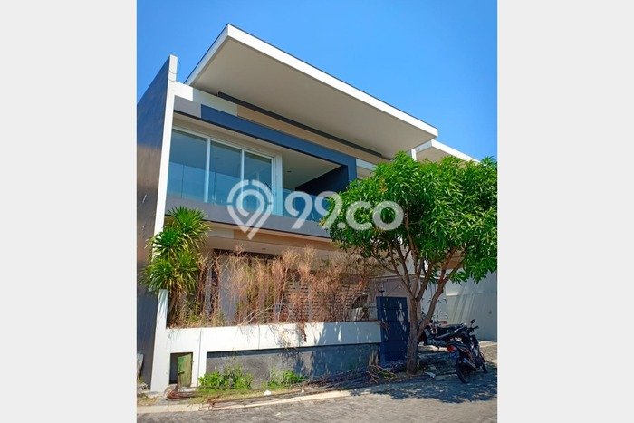 Dijual Rumah Luas Megah Dengan View Cantik di Candi Golf, Semarang Dijual Rumah Luas Megah Dengan View Cantik di Candi Golf, Semarang