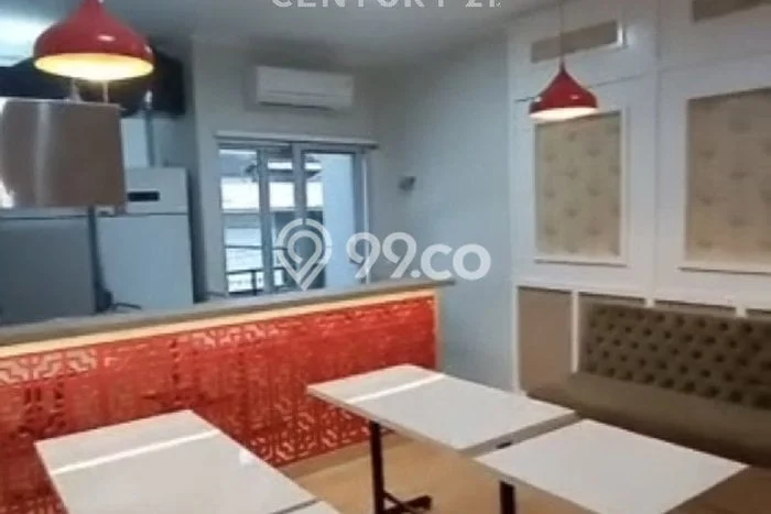 FOR SALE! Ruko di Semarang Tengah Semarang, LT 49m2, LB 131m2 FOR SALE! Ruko di Semarang Tengah Semarang, LT 49m2, LB 131m2