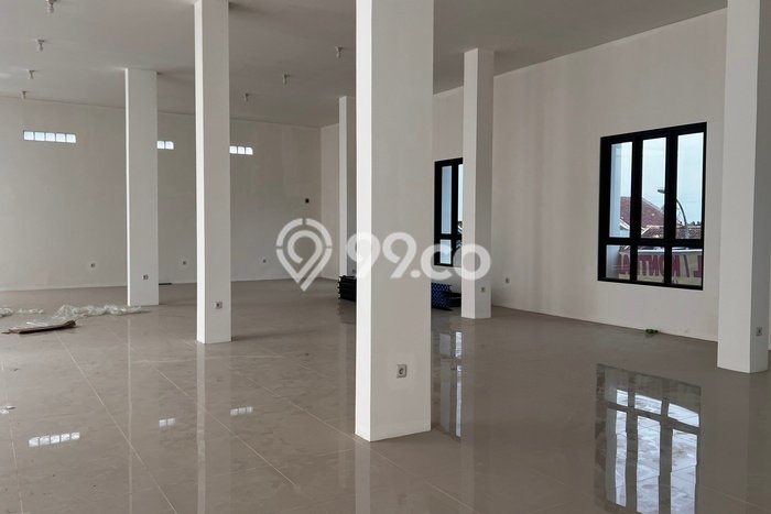 Unit Ruko Dijual di Bandung LT 405m2 & LB 405m2 Unit Ruko Dijual di Bandung LT 405m2 & LB 405m2