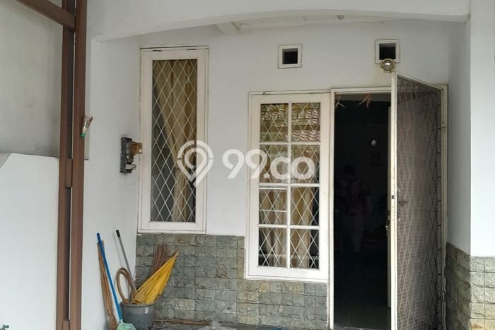 Jual Rumah Bagus Siap Huni LB 90m2 di Cipondoh, Tangerang Jual Rumah Bagus Siap Huni LB 90m2 di Cipondoh, Tangerang