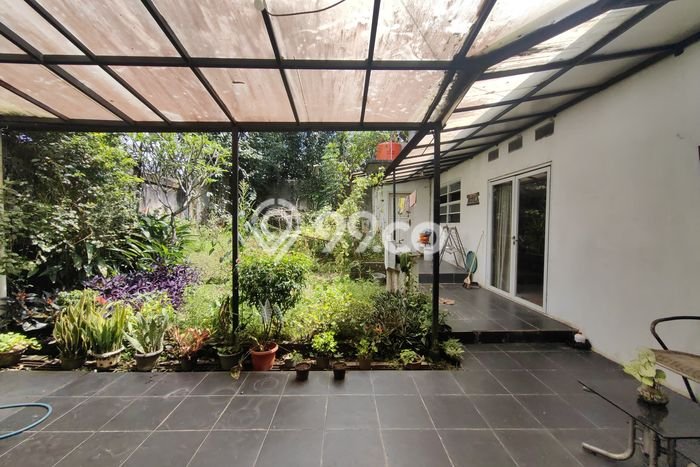 Hunian Mewah Dijual LT 2150m2 di Sawangan, Depok Hunian Mewah Dijual LT 2150m2 di Sawangan, Depok