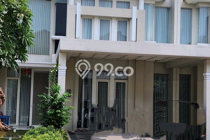 Jual Rumah Luas Elegan Dengan View Cantik di Pakuwon, Surabaya Jual Rumah Luas Elegan Dengan View Cantik di Pakuwon, Surabaya