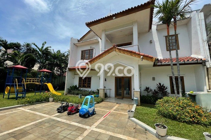 Rumah Luxury Modern Siap Huni di Pondok Labu Jakarta Selatan Rumah Luxury Modern Siap Huni di Pondok Labu Jakarta Selatan