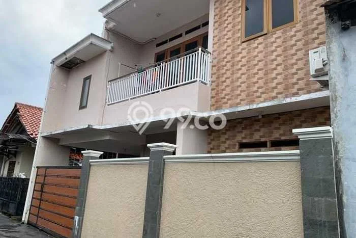 For Sale Rumah 3 Kamar Lokasi Strategis Bagus dan Strategis di Pasar Minggu For Sale Rumah 3 Kamar Lokasi Strategis Bagus dan Strategis di Pasar Minggu