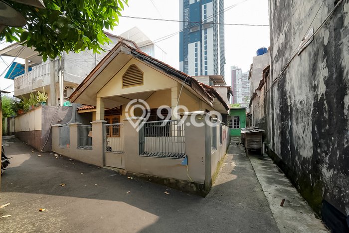 Jual Rumah Favorit Siap Huni LB 115m2 di Beji, Depok Jual Rumah Favorit Siap Huni LB 115m2 di Beji, Depok