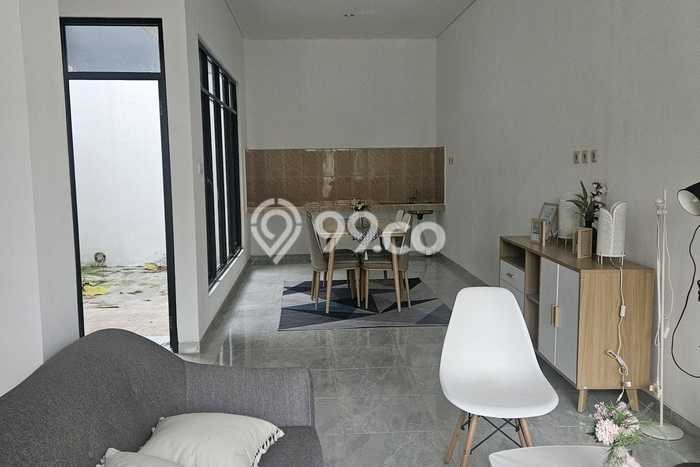 Rumah Modern Minimalis 5 KT Siap Huni di BSD Rumah Modern Minimalis 5 KT Siap Huni di BSD