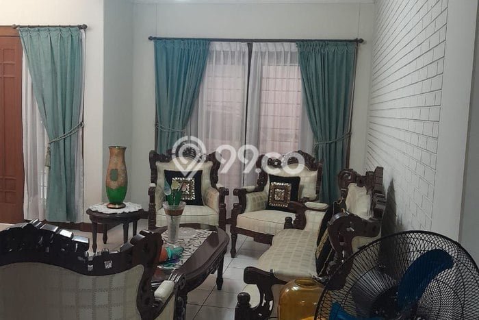 Siap Huni Rumah Mewah 6 Kamar di Duren Sawit Dekat ke Mana Saja Siap Huni Rumah Mewah 6 Kamar di Duren Sawit Dekat ke Mana Saja