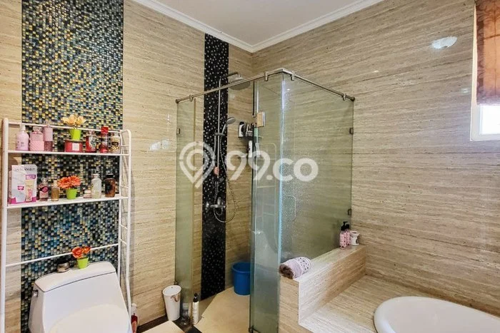 Dijual Rumah Mewah Elegan Dengan View Eksklusif di Cikunir, Bekasi Dijual Rumah Mewah Elegan Dengan View Eksklusif di Cikunir, Bekasi