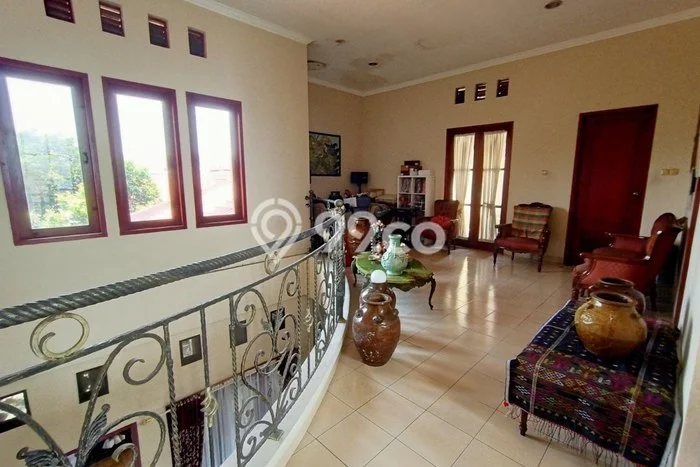 Rumah Elit Modern Siap Huni di Jatiwaringin Bekasi Rumah Elit Modern Siap Huni di Jatiwaringin Bekasi
