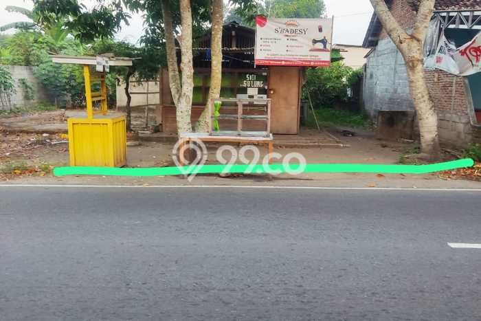 Jual Tanah Lokasi Strategis di Ngemplak, Luas 215m², Dekat Transportasi Jual Tanah Lokasi Strategis di Ngemplak, Luas 215m², Dekat Transportasi