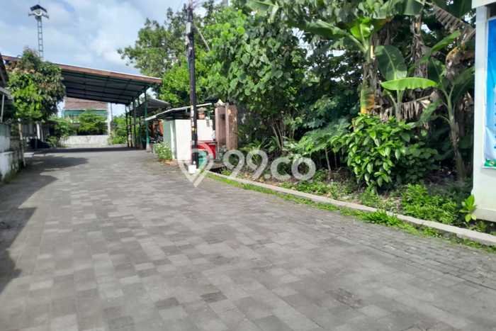 Lahan untuk Dijual di Sleman Sleman Luas 250m2 Lahan untuk Dijual di Sleman Sleman Luas 250m2