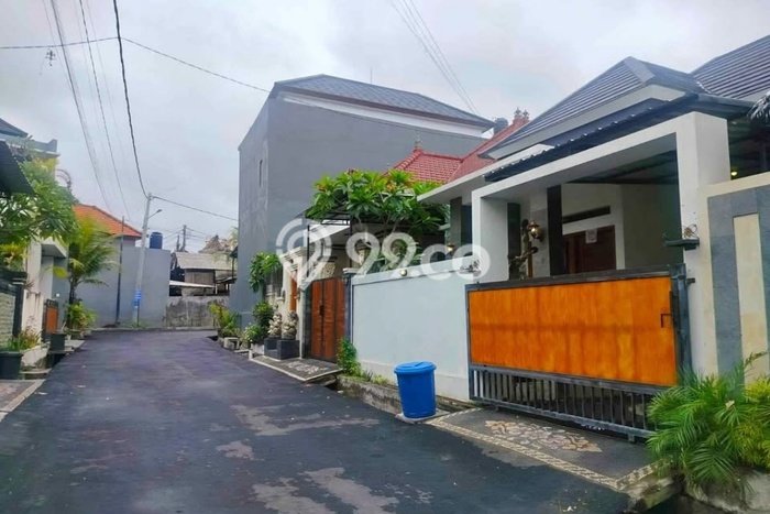 Rumah Luas Asri 3 KT Siap Huni di Batubulan Gianyar Rumah Luas Asri 3 KT Siap Huni di Batubulan Gianyar