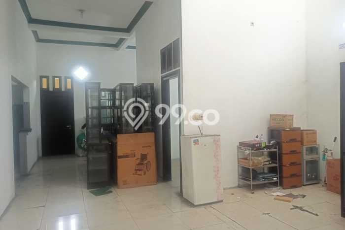 Untuk Dijual Ruko di Menganti Gresik LT 243m2 / LB 243m2 Untuk Dijual Ruko di Menganti Gresik LT 243m2 / LB 243m2