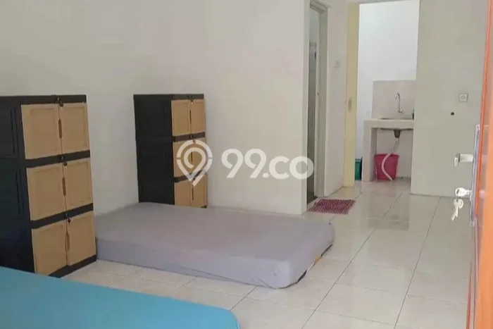 Peluang Investasi! Kost Dijual di Wiyung, Surabaya, 6 KT, 6 KM, Luas 196m2 Peluang Investasi! Kost Dijual di Wiyung, Surabaya, 6 KT, 6 KM, Luas 196m2