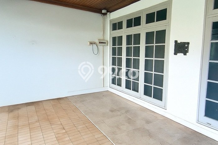 Rumah Luxury Modern Siap Huni di Pondok Indah Jakarta Selatan Rumah Luxury Modern Siap Huni di Pondok Indah Jakarta Selatan