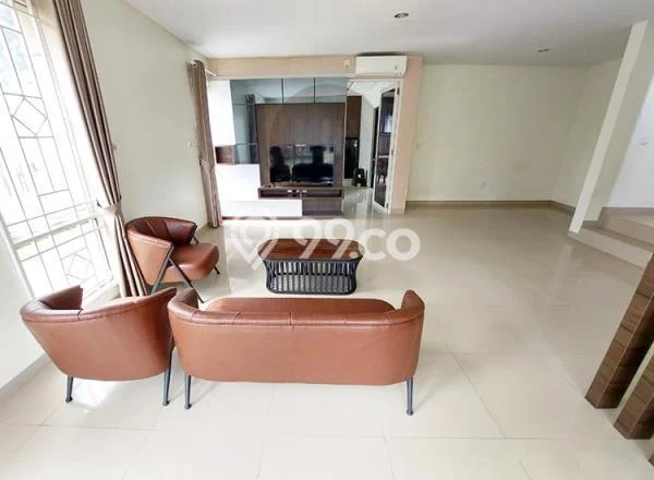 Rumah Sewa Batam LT 198m2 LB 131m2 Kawasan Batam Centre Rumah Sewa Batam LT 198m2 LB 131m2 Kawasan Batam Centre