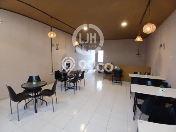Ruko Dijual di Batam LT 67m2 & LB 80m2 Lokasi Terbaik! Ruko Dijual di Batam LT 67m2 & LB 80m2 Lokasi Terbaik!