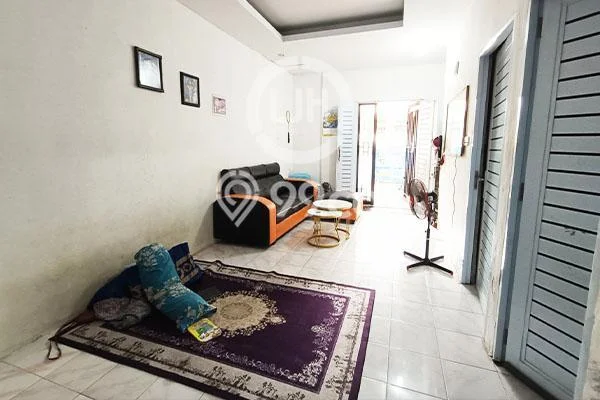For Sale Rumah 4 Kamar Lokasi Strategis Nyaman dan Strategis di Batam Kota For Sale Rumah 4 Kamar Lokasi Strategis Nyaman dan Strategis di Batam Kota