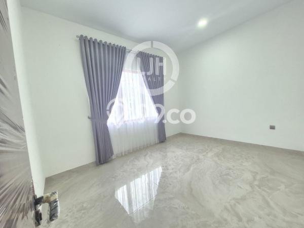 Rumah Mewah Siap Huni LT 200m2 di Batam Kota, Batam Rumah Mewah Siap Huni LT 200m2 di Batam Kota, Batam