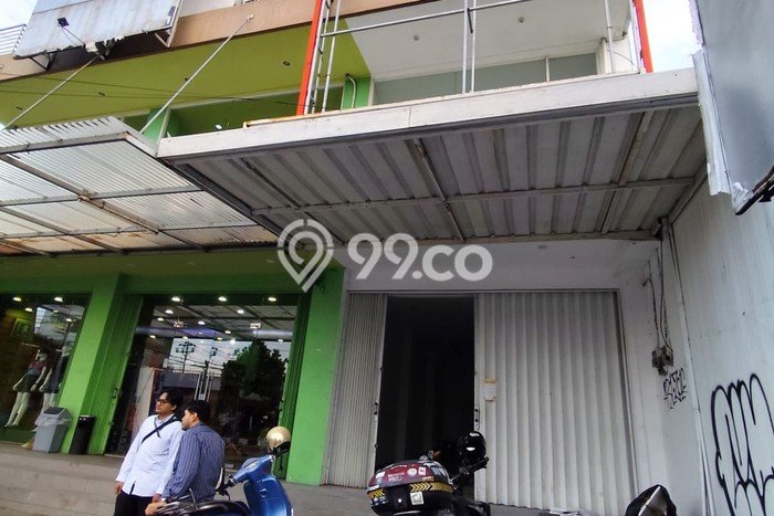 FOR RENT! Ruko di Caturtunggal Cocok untuk Bisnis 200m2 FOR RENT! Ruko di Caturtunggal Cocok untuk Bisnis 200m2