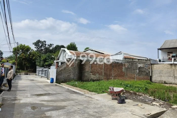 Tanah Strategis Kawasan Jatinangor, Luas 253m2m², Cocok untuk Investasi Tanah Strategis Kawasan Jatinangor, Luas 253m2m², Cocok untuk Investasi