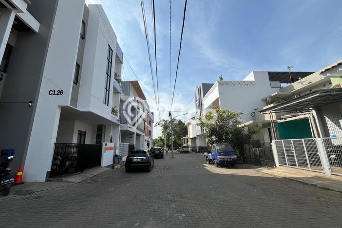 Tanah Area Strategis di Jatinangor, Luas 112m², Cocok untuk Pengembangan Tanah Area Strategis di Jatinangor, Luas 112m², Cocok untuk Pengembangan