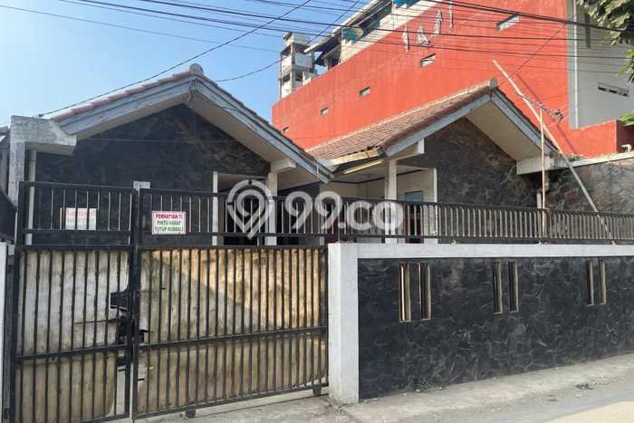 Kost Dijual Lokasi Jatinangor, Sumedang, 7 KT, 7 KM, 240m2 Kost Dijual Lokasi Jatinangor, Sumedang, 7 KT, 7 KM, 240m2