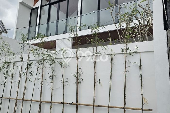 Investasi Menjanjikan! Vila Kawasan , Luas 100m2m², Posisi Strategis Investasi Menjanjikan! Vila Kawasan , Luas 100m2m², Posisi Strategis