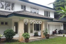 Rumah Luxury Modern Tanpa Renovasi di Kemang Jakarta Selatan Rumah Luxury Modern Tanpa Renovasi di Kemang Jakarta Selatan