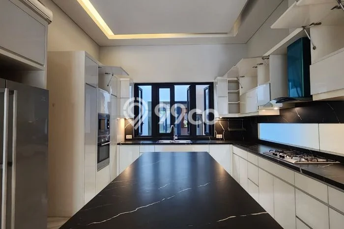 Hunian Modern Dikontrakkan 4 Kamar di Cilandak Bisa Nego Hunian Modern Dikontrakkan 4 Kamar di Cilandak Bisa Nego